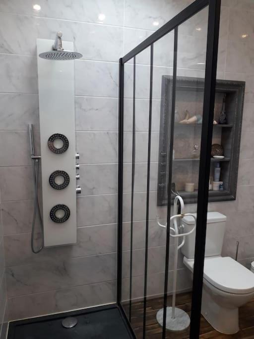 Le Magnoux Peaceful Retreat Bed and Breakfast Amailloux Esterno foto
