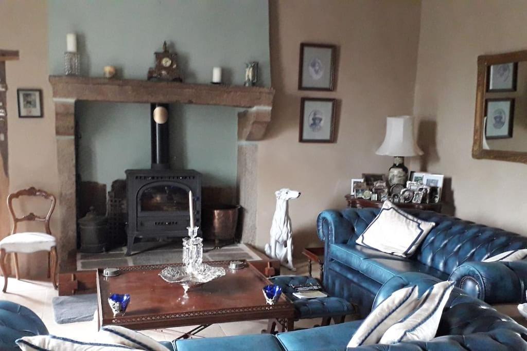 Le Magnoux Peaceful Retreat Bed and Breakfast Amailloux Esterno foto